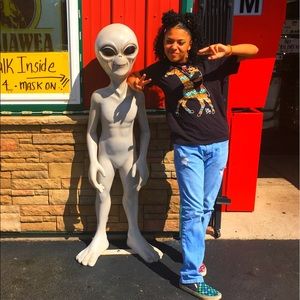 Meet your Posher, Mekiayla